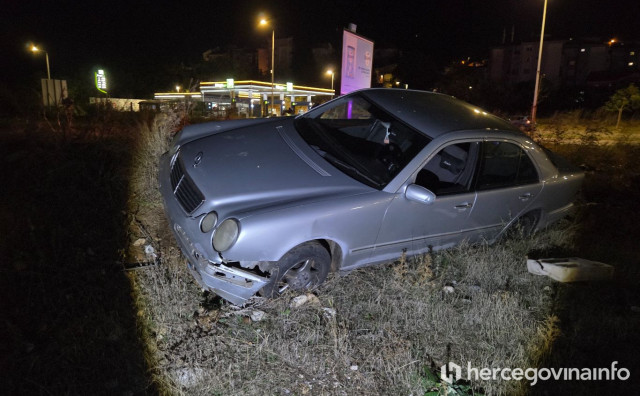 Mercedes nesreća