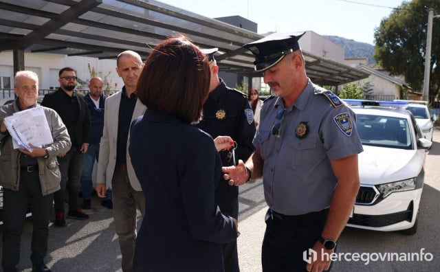 MUP HNŽ dobio 25 vozila, Buhač odgovorila na pitanje o štrajku pravosuđa