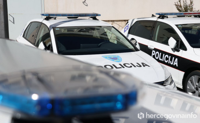 Policajci zbog speeda i marihuane uhitili muškarca u Neumu