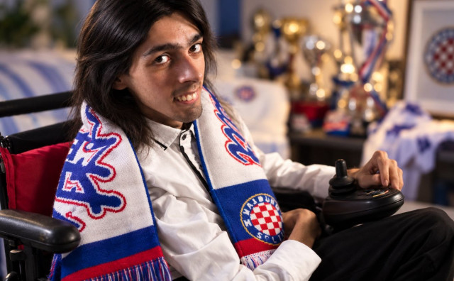 U 31. godini preminuo je Tomislav Lončar Tomo, novinar iz Posušja, zaljubljenik u sport i Hajduk, koji je radio na Radio Posušju.